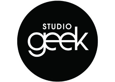 Studio Geek [15% OFF]